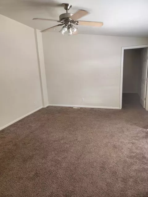 20113 Cindy Ln, Redding, CA 96002 photo 11