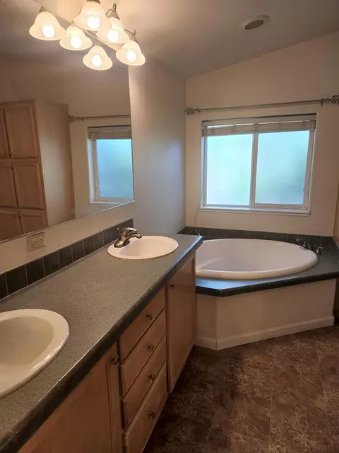 20113 Cindy Ln, Redding, CA 96002 photo 18