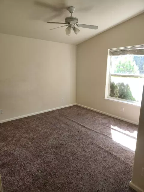 20113 Cindy Ln, Redding, CA 96002 photo 14