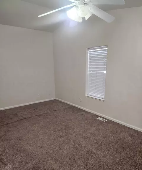 20113 Cindy Ln, Redding, CA 96002 photo 12