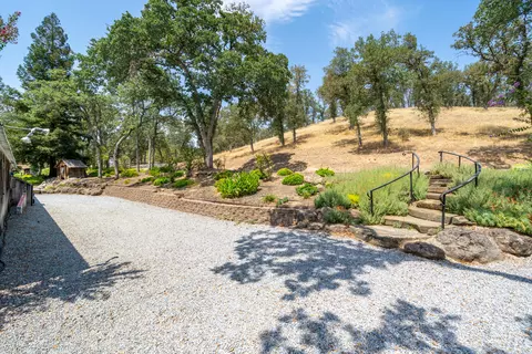 8310 Maynard Rd, Palo Cedro, CA 96073 photo 61