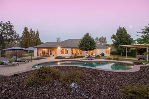 3370 Wimbledon Dr, Redding, CA 96002 photo 41