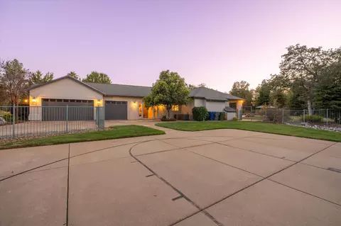 3370 Wimbledon Dr, Redding, CA 96002 photo 48