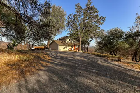 14233 Wintu Way, Redding, CA 96003 photo 3