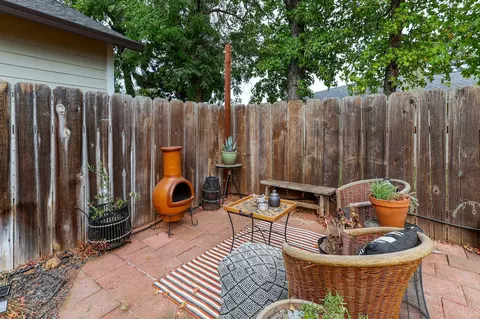1080 Mistletoe Ln, Redding, CA 96002 photo 33