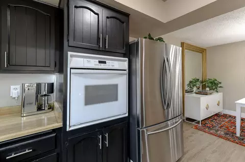 1080 Mistletoe Ln, Redding, CA 96002 photo 6