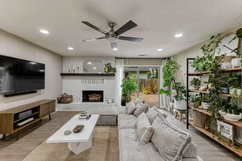 1080 Mistletoe Ln, Redding, CA 96002 photo 15