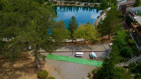 144 Franciscan Trl, Redding, CA 96003 photo 6