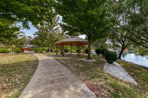 144 Franciscan Trl, Redding, CA 96003 photo 73