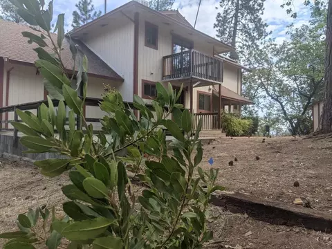 12877 Bobs Mountain Rd, Redding, CA 96003 photo 6