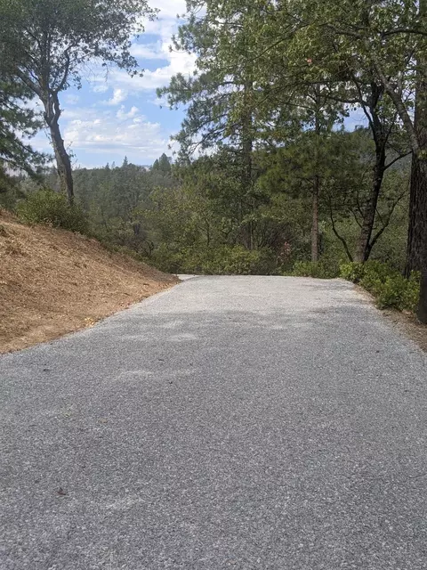 12877 Bobs Mountain Rd, Redding, CA 96003 photo 39