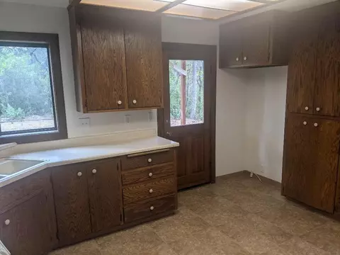 12877 Bobs Mountain Rd, Redding, CA 96003 photo 8