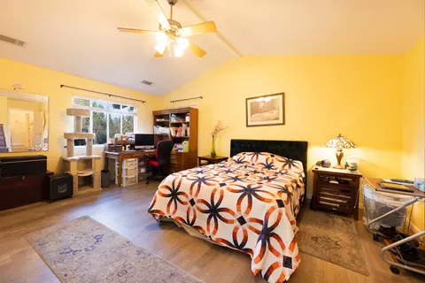 19292 Sellins View Ct, Redding, CA 96003 photo 8