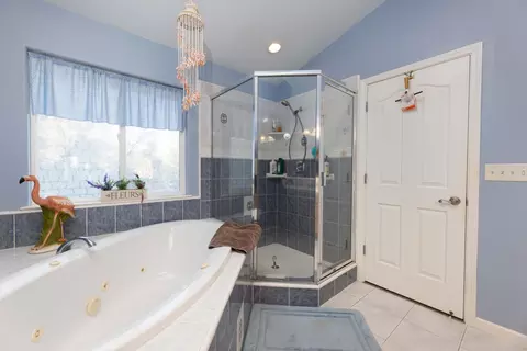 19292 Sellins View Ct, Redding, CA 96003 photo 10