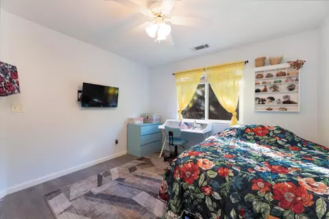 19292 Sellins View Ct, Redding, CA 96003 photo 11