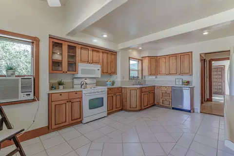 124 Santa Rosa Ave, Gerber, CA 96035 photo 9