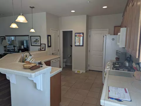3140 Sinaloa Trl, Redding, CA 96002 photo 5
