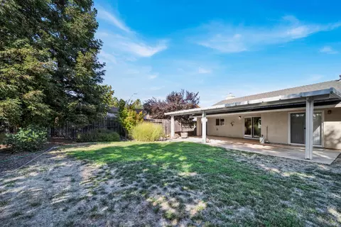 1426 Lavender Way, Redding, CA 96003 photo 39