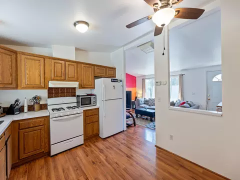 742 Branstetter Ln, Redding, CA 96001 photo 5