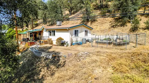 742 Branstetter Ln, Redding, CA 96001 photo 17