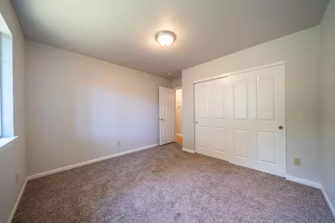1095 Harpole Rd, Redding, CA 96002 photo 25
