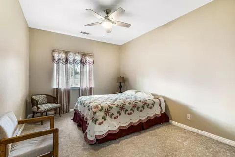6750 Eastmont Dr, Redding, CA 96002 photo 22