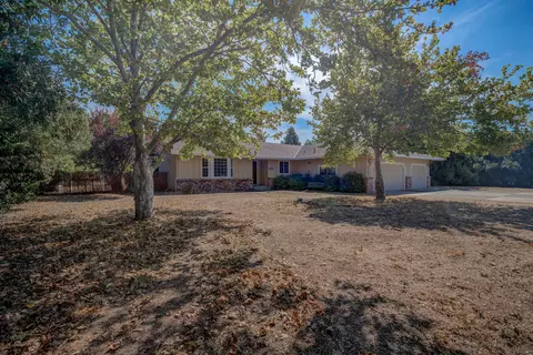 6595 Flicker Way, Anderson, CA 96007 photo 5