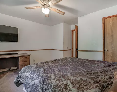 6595 Flicker Way, Anderson, CA 96007 photo 17