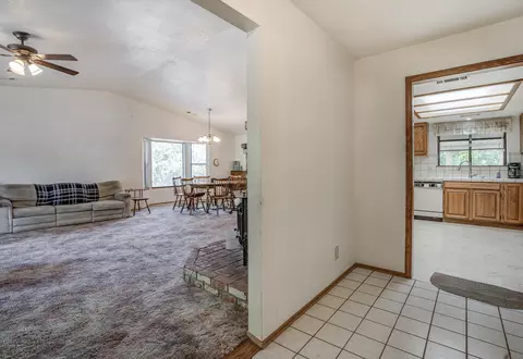 6595 Flicker Way, Anderson, CA 96007 photo 14