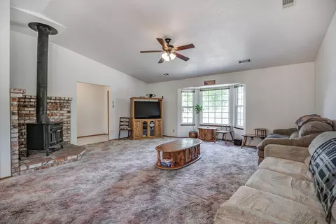 6595 Flicker Way, Anderson, CA 96007 photo 6