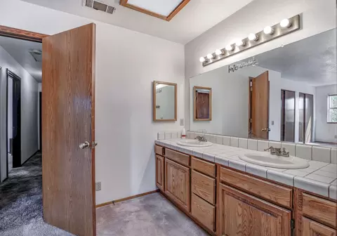 6595 Flicker Way, Anderson, CA 96007 photo 25