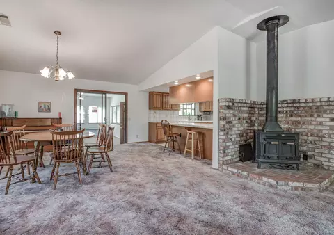 6595 Flicker Way, Anderson, CA 96007 photo 8