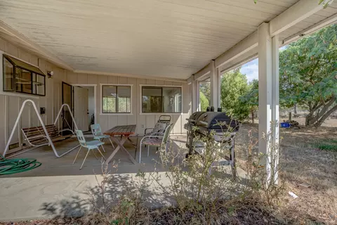 6595 Flicker Way, Anderson, CA 96007 photo 32