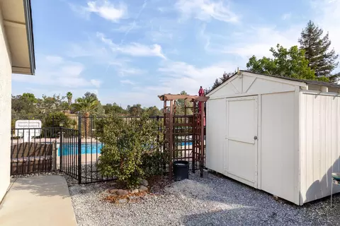 3802 Tea Rose Ct, Redding, CA 96001 photo 40
