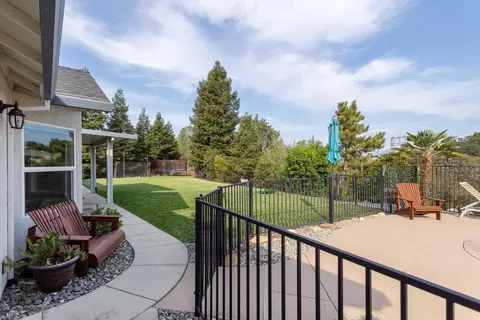 3802 Tea Rose Ct, Redding, CA 96001 photo 28
