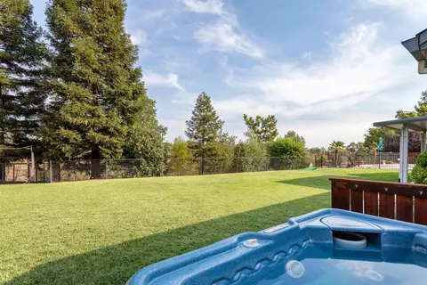 3802 Tea Rose Ct, Redding, CA 96001 photo 6