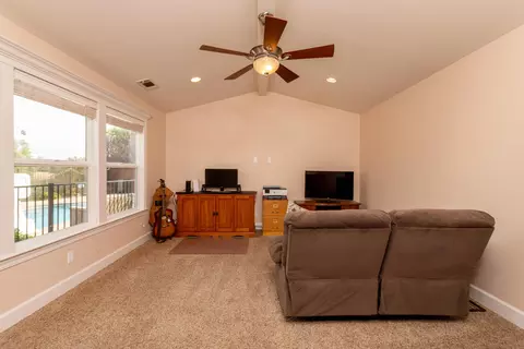 3802 Tea Rose Ct, Redding, CA 96001 photo 17