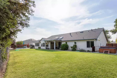 3802 Tea Rose Ct, Redding, CA 96001 photo 36