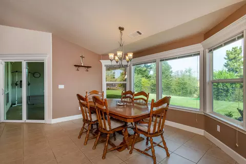 3802 Tea Rose Ct, Redding, CA 96001 photo 10