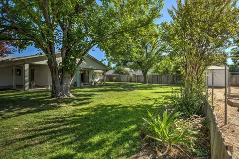 2867 Amethyst Way, Redding, CA 96003 photo 23