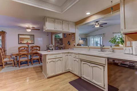 2867 Amethyst Way, Redding, CA 96003 photo 8