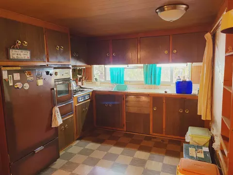 17516 Walker Mine Rd, Redding, CA 96003 photo 2