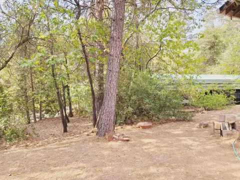 17516 Walker Mine Rd, Redding, CA 96003 photo 15