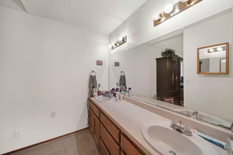 915 Countryside Dr, Red Bluff, CA 96080 photo 19