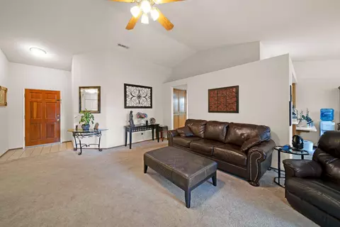915 Countryside Dr, Red Bluff, CA 96080 photo 5