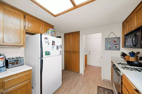 915 Countryside Dr, Red Bluff, CA 96080 photo 11