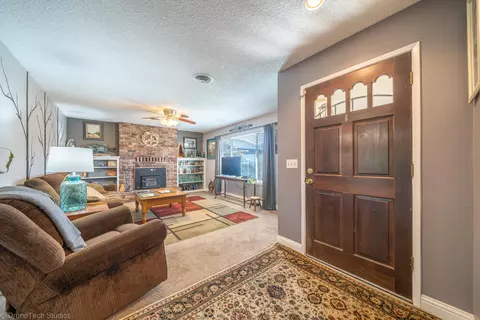 6741 Southgate Dr, Redding, CA 96001 photo 13