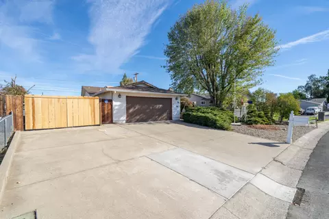 6741 Southgate Dr, Redding, CA 96001 photo 19