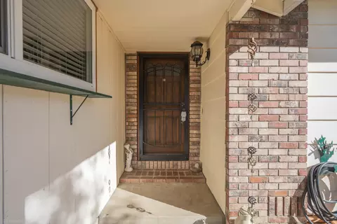 6741 Southgate Dr, Redding, CA 96001 photo 14
