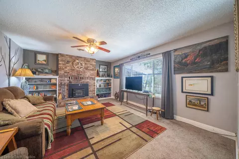 6741 Southgate Dr, Redding, CA 96001 photo 10